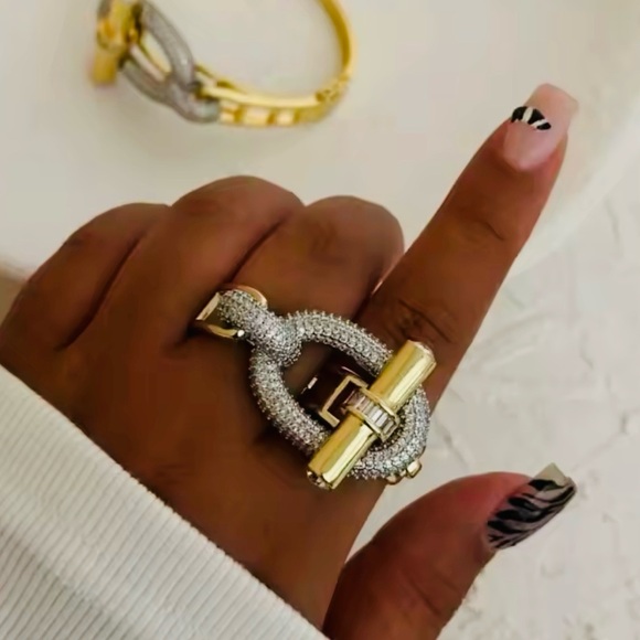 Elegant 10k Gold Silver Buckle Bracelet & Matching Adjustable Double Finger Ring - Picture 4 of 10